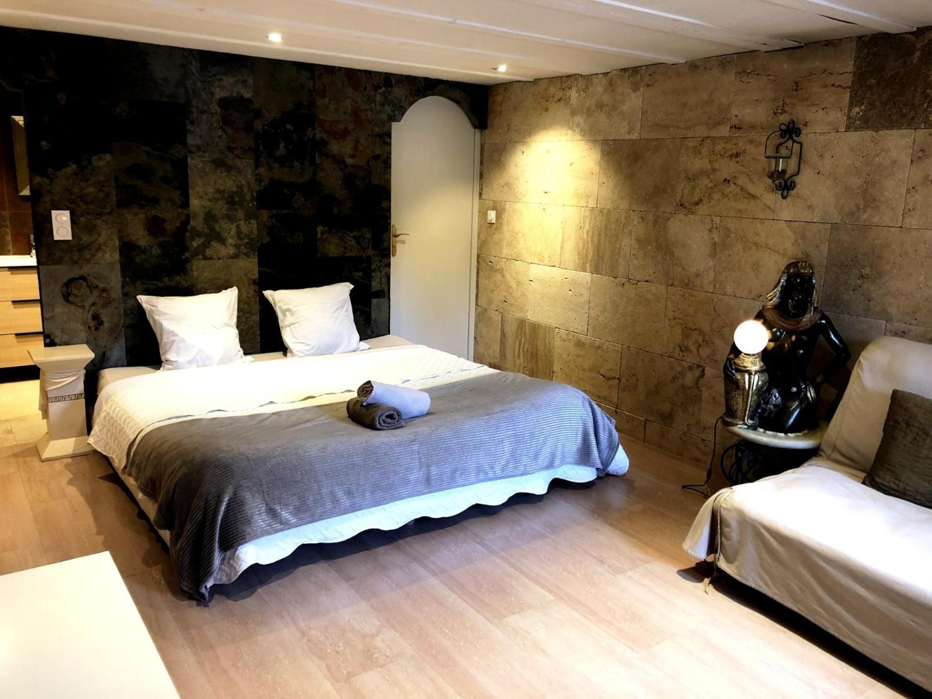 Family Room with Shower