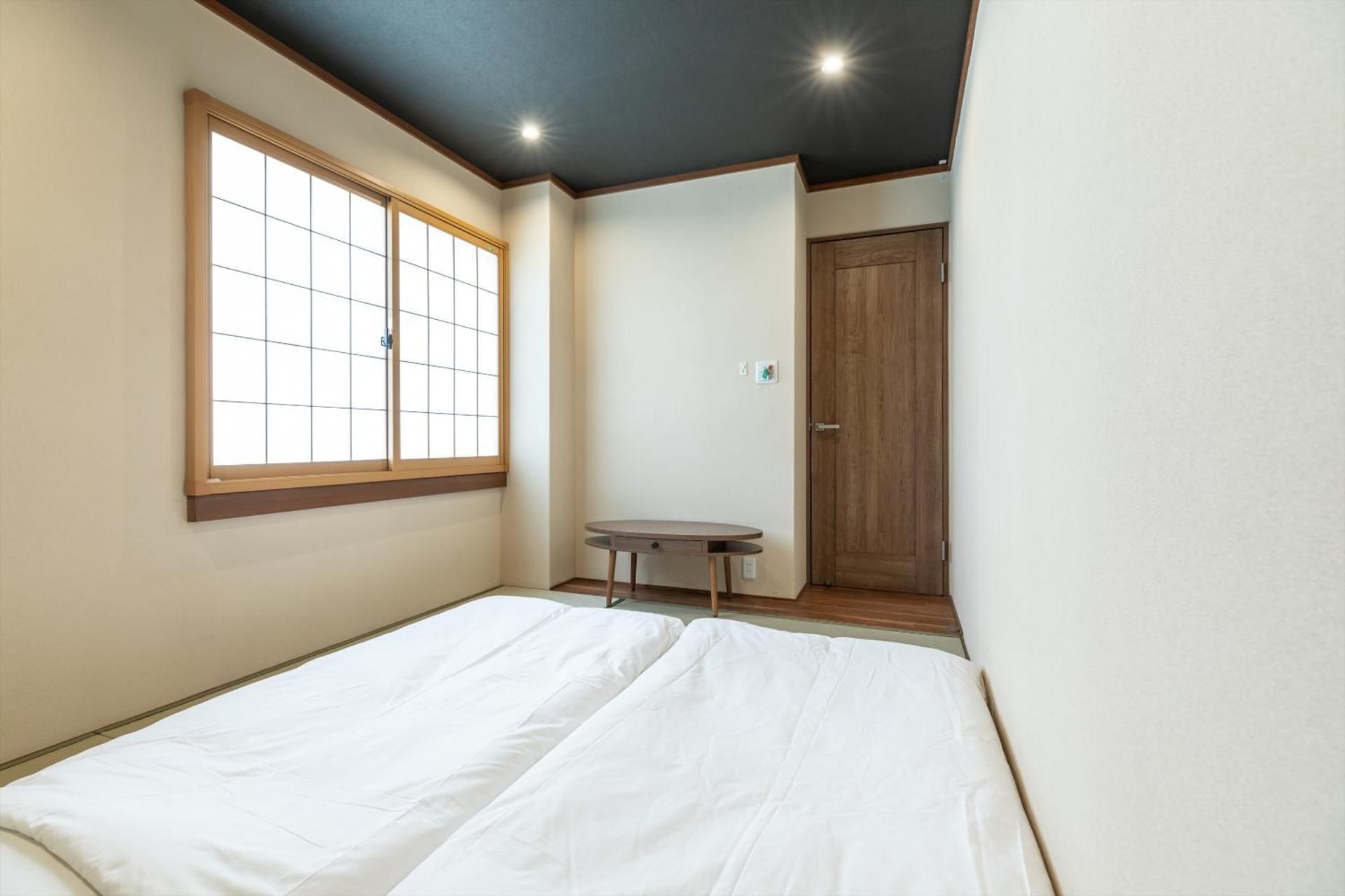 Quadruple Room with Private Bathroom