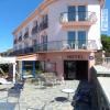 Hotel Triton