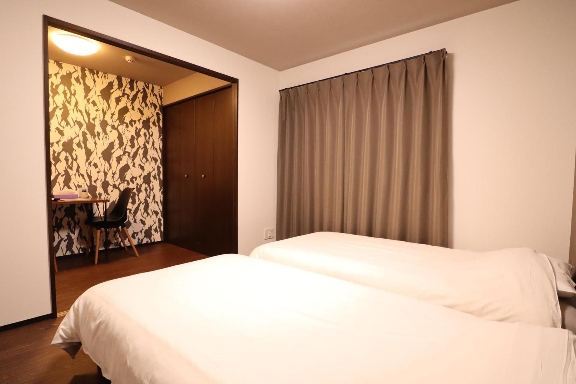 Standard Twin Room - Non-Smoking