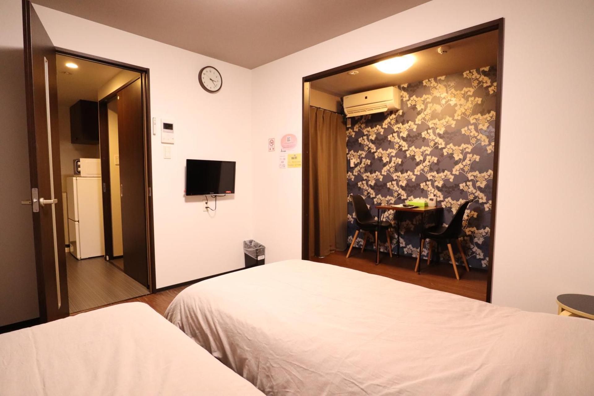 Standard Twin Room - Non-Smoking