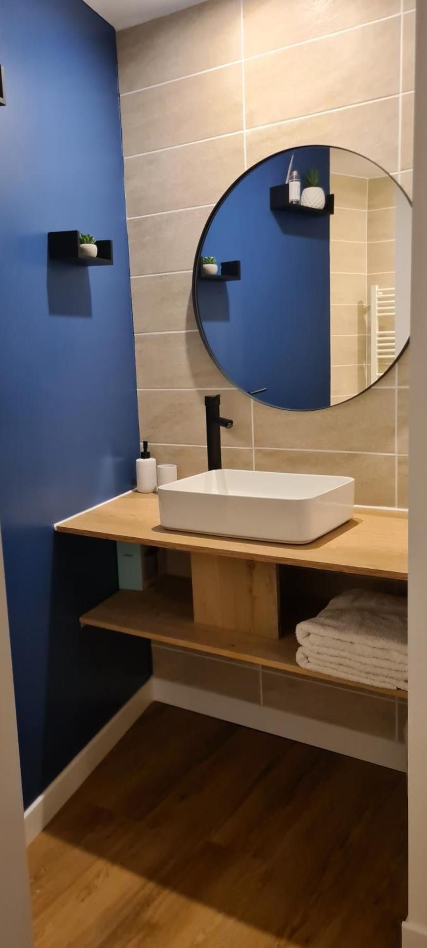 Suite with Hot Tub