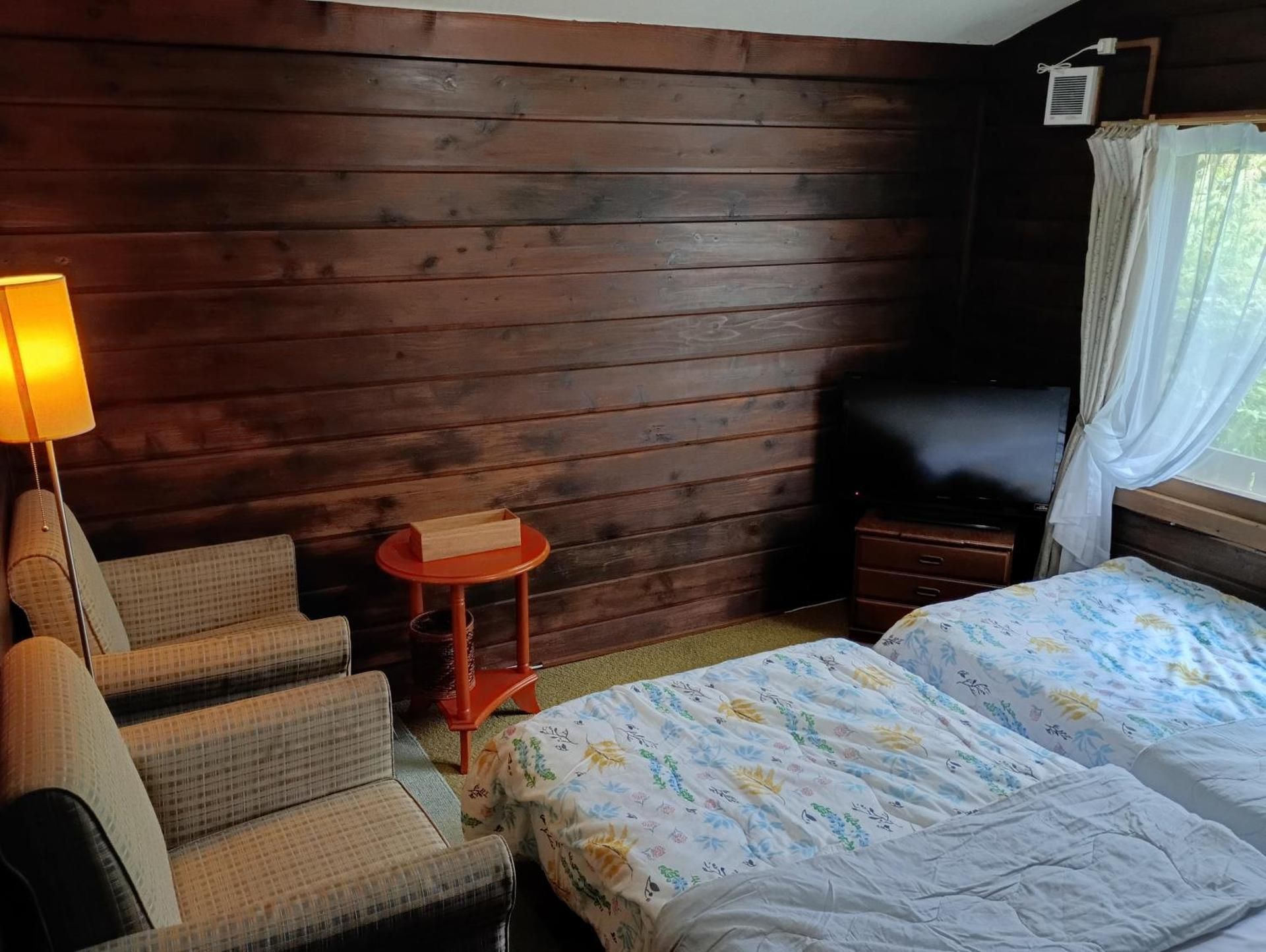 Twin Room with Shared Bathroom
