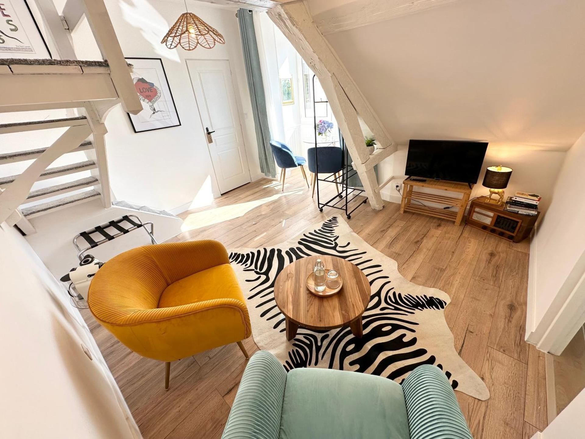 Deluxe Queen Room