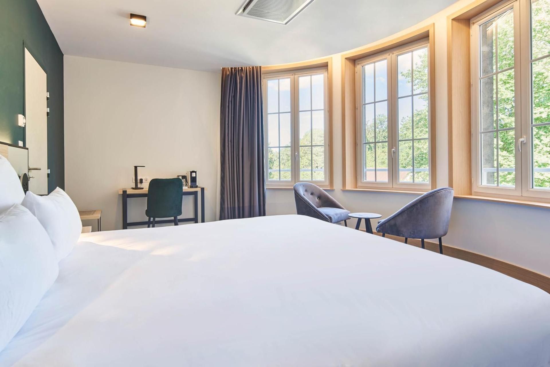 Prestige Room