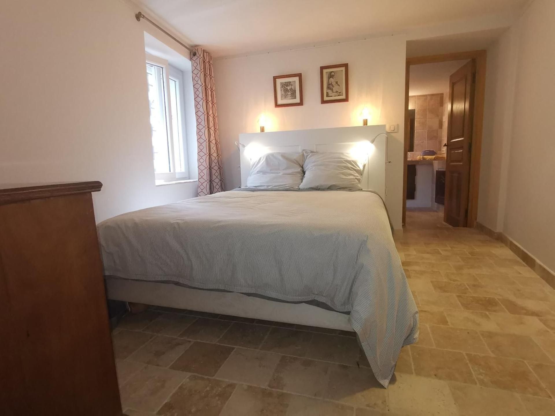 Deluxe Double Room with Bath
