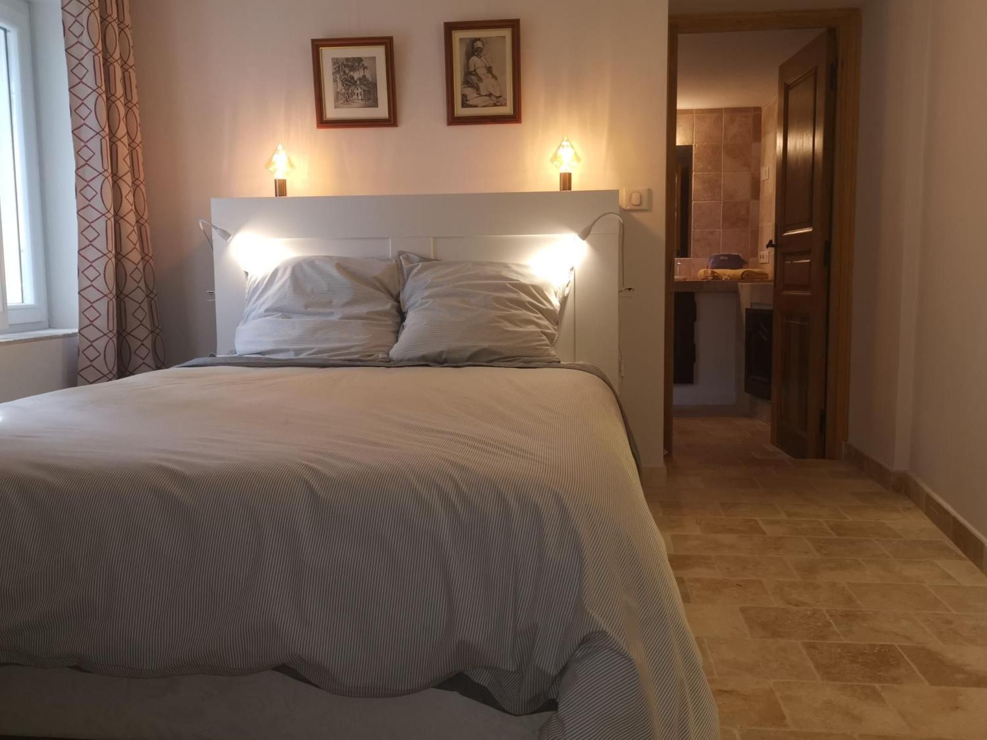 Deluxe Double Room with Bath