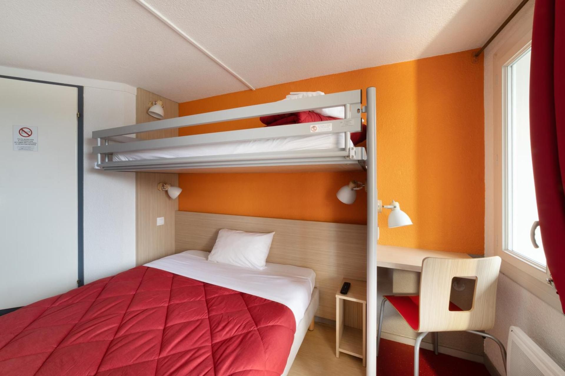 Triple Room (1 Double Bed + 1 Single Bed)