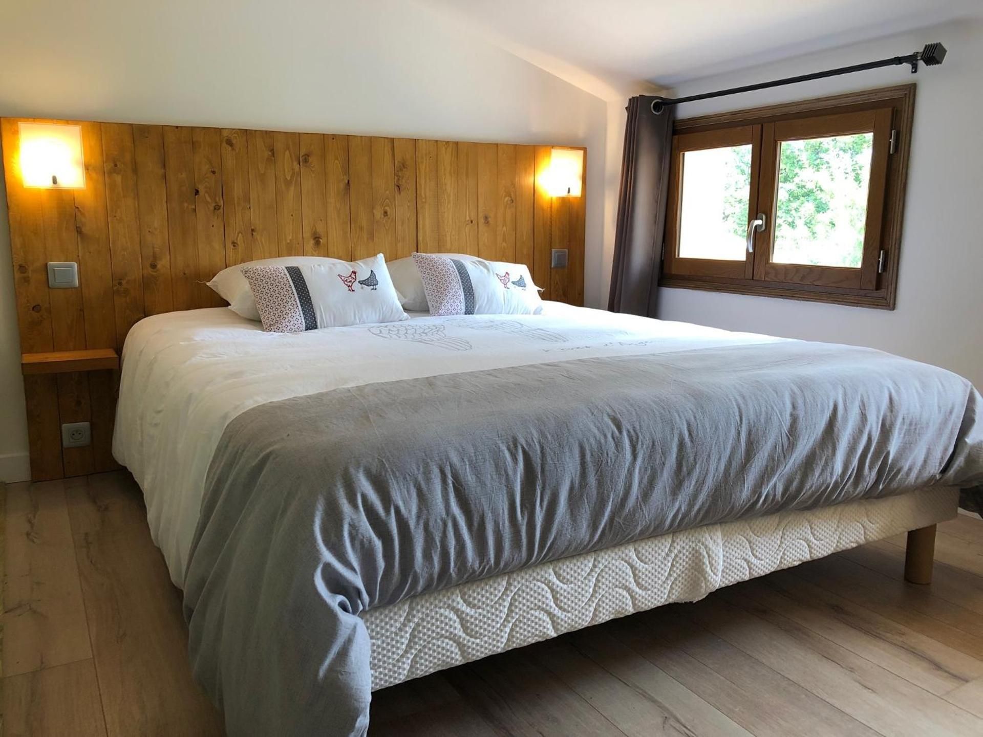 Double Room with Mountain View