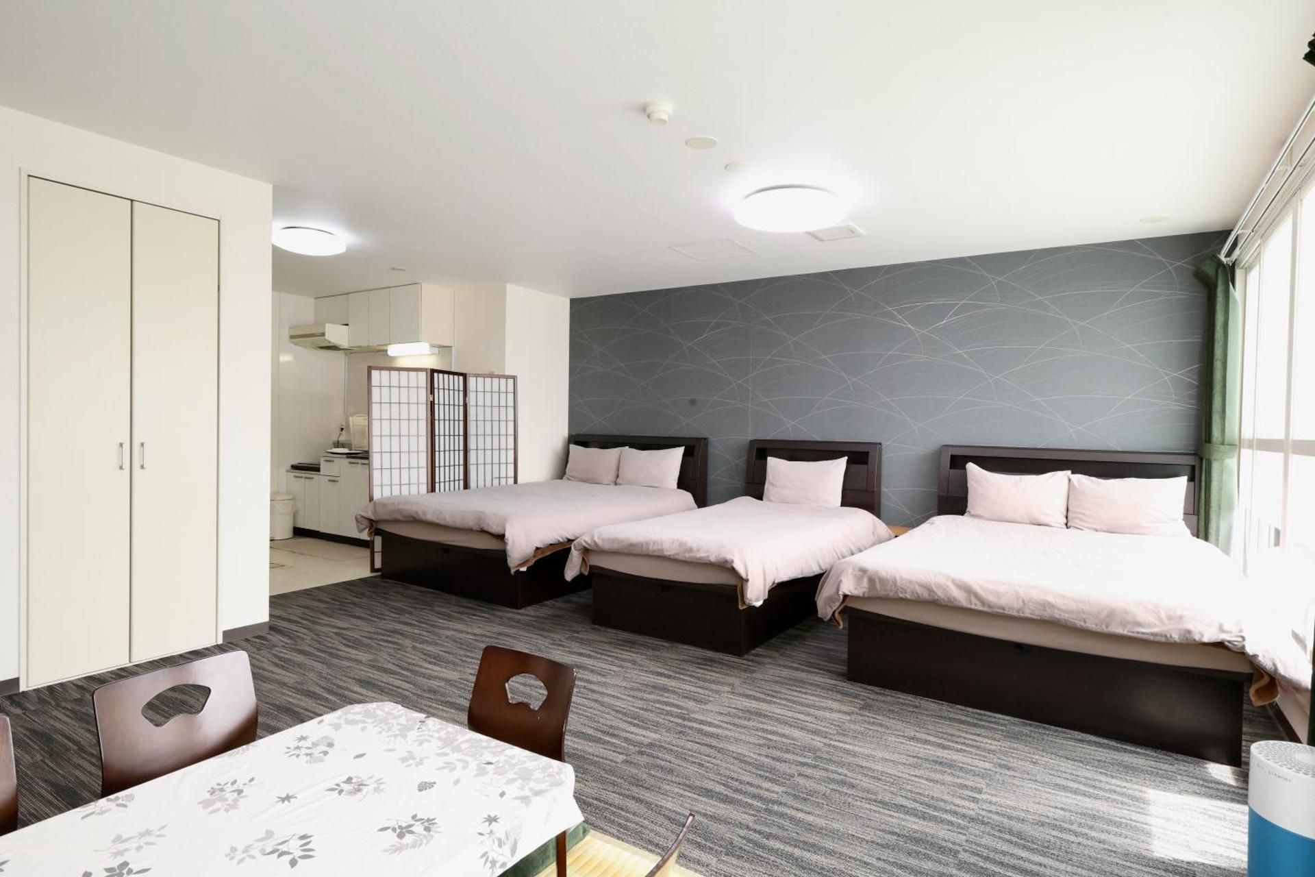 Deluxe Apartment 202