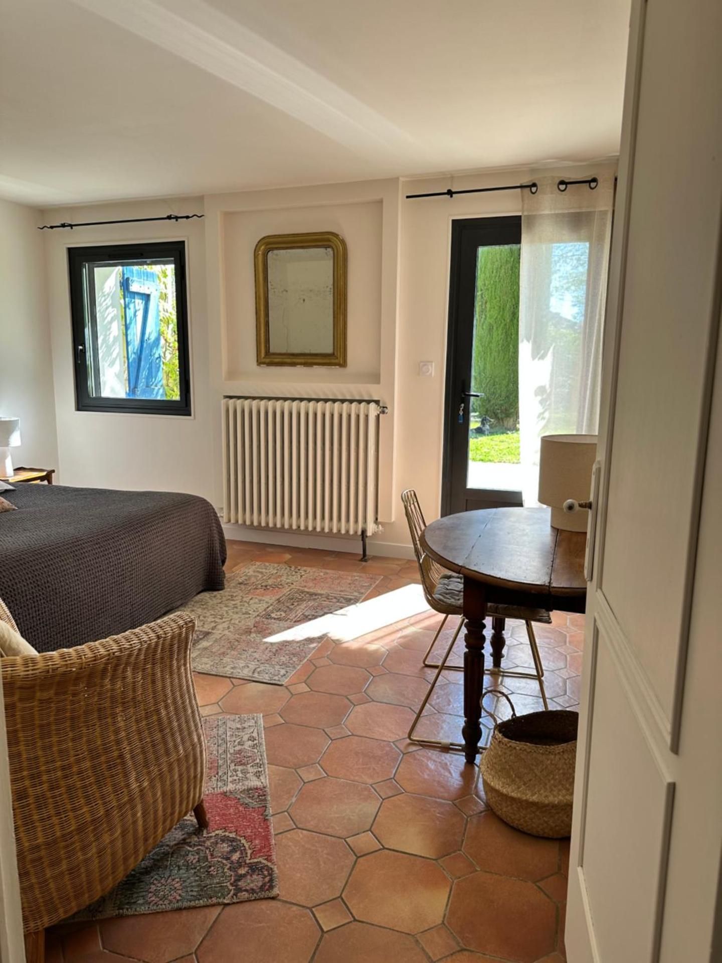 Double Room-Private Bathroom