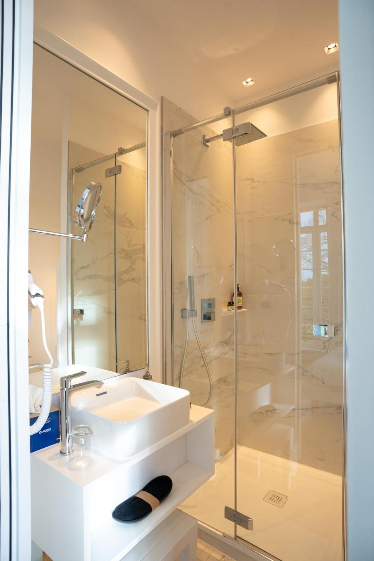 Superior Single Room