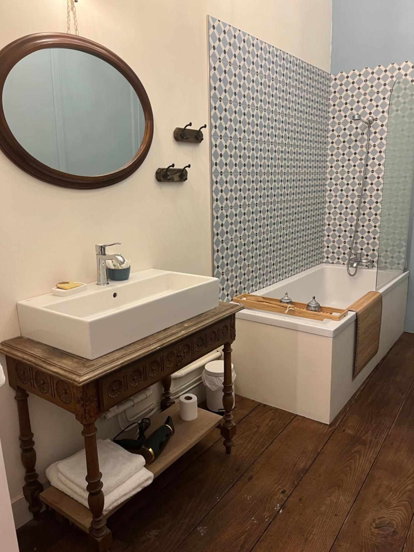 Mercier de Montigny - Les Chambres du Beffroi - SPA et Massage Double Room