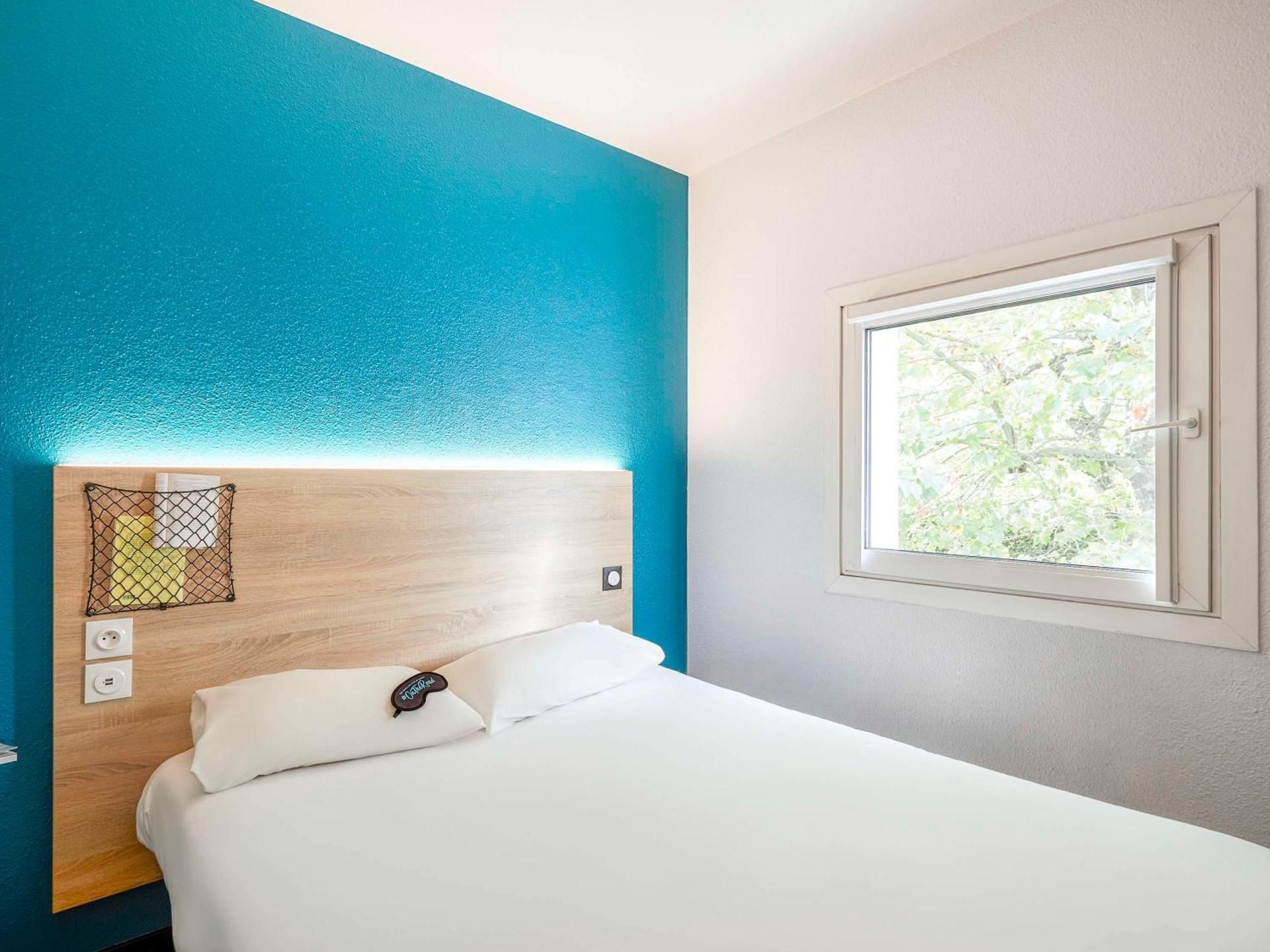 Standard Room - Mobility Accessible