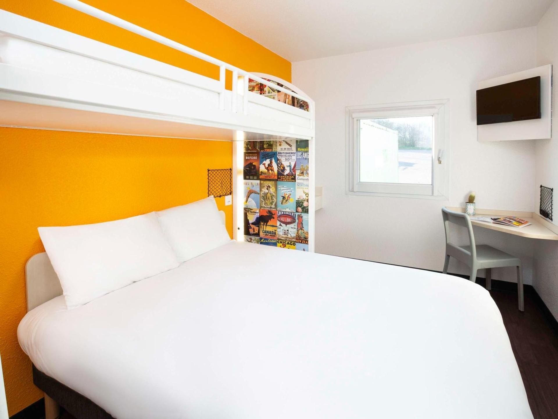 Double Room with One Single Bed - Mezzanine