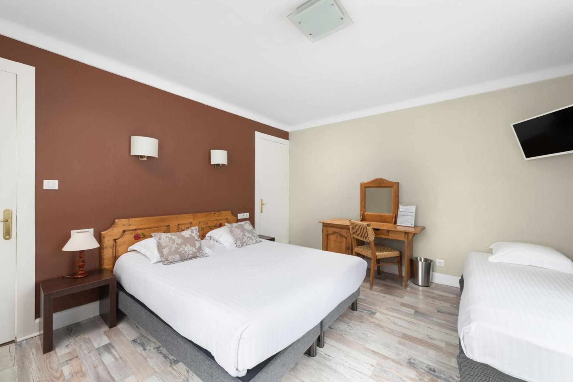 Double Room - Lake Side