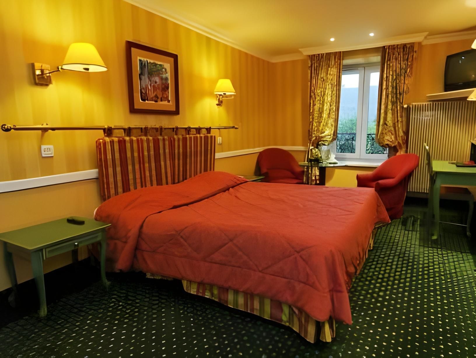 Collection Double Room with Village View