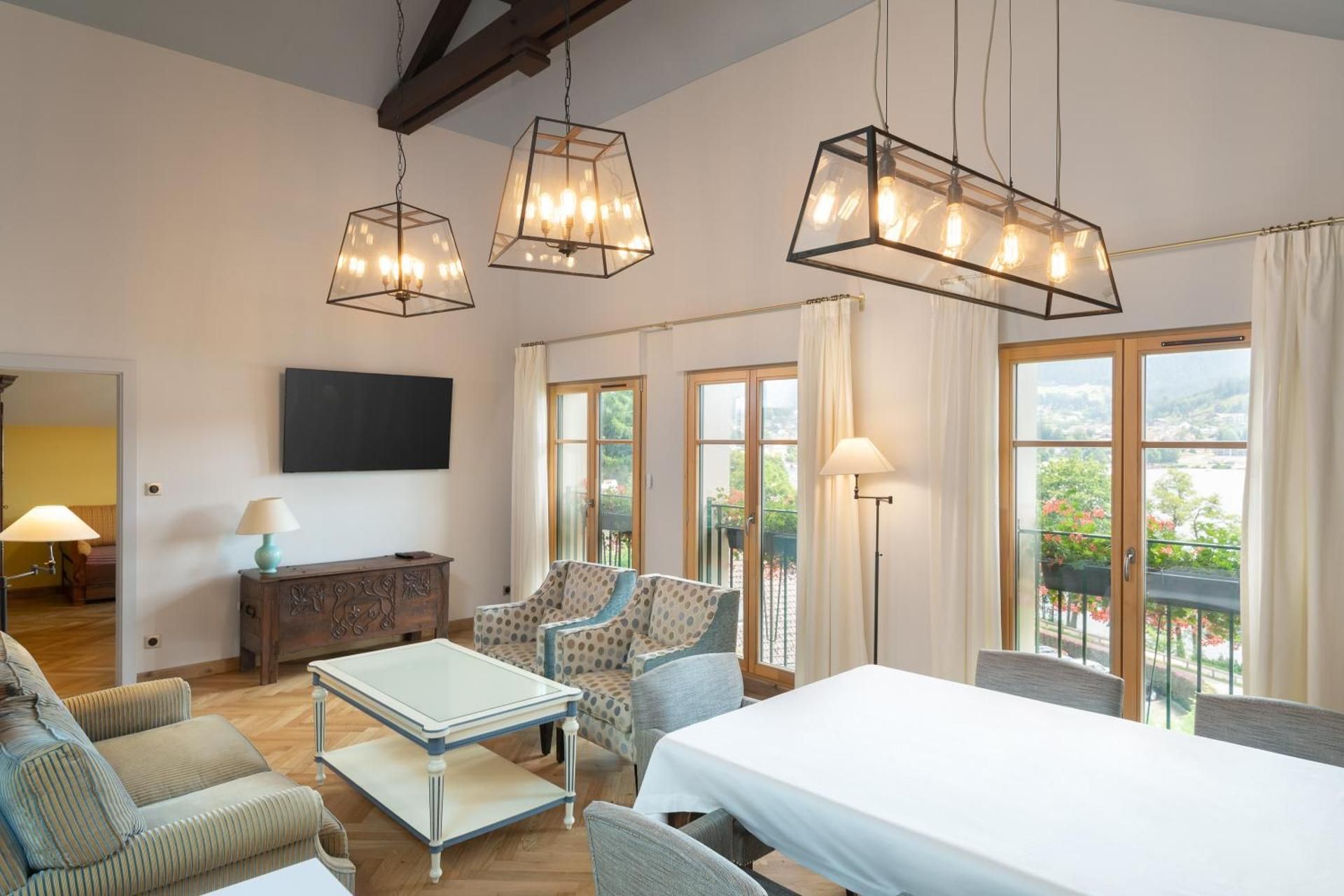 Executive Suite