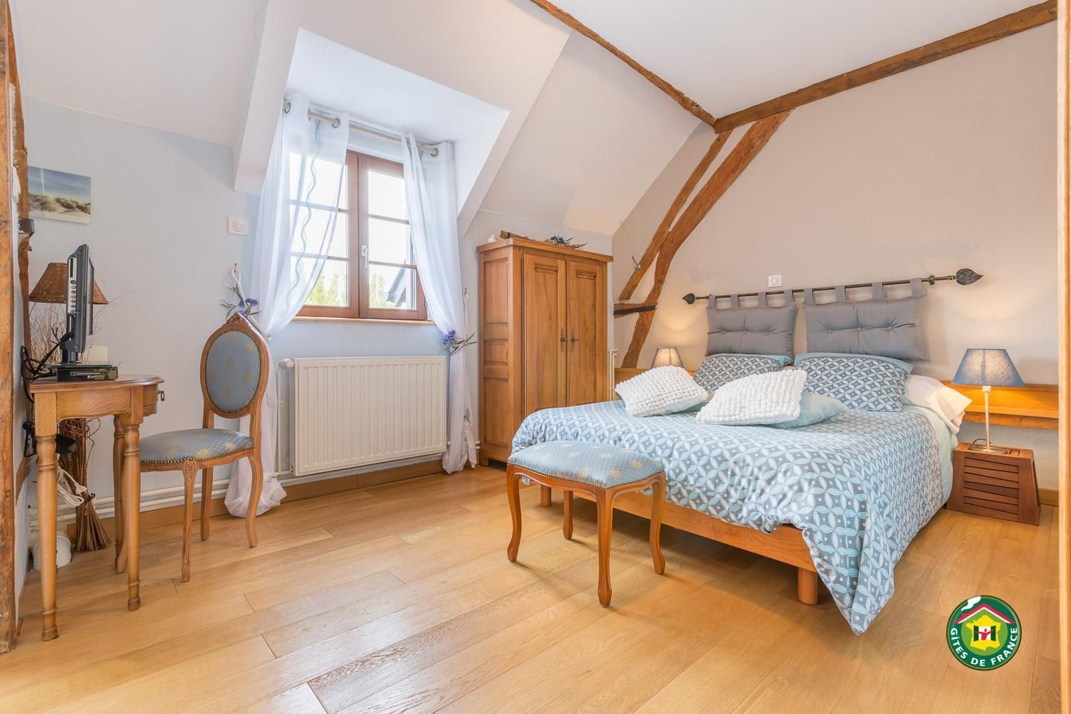 Double Room with Private Bathroom