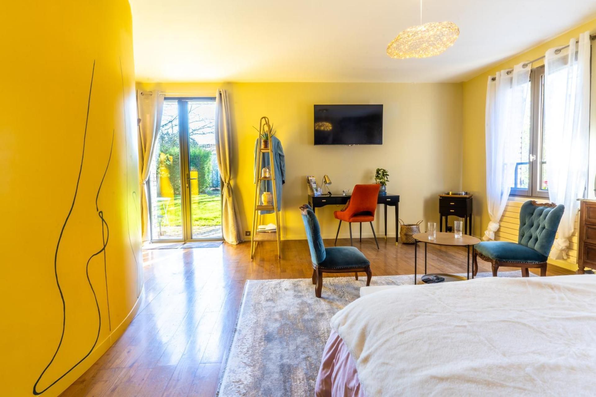 King Room with Garden View