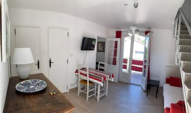 Apartment - Split Level