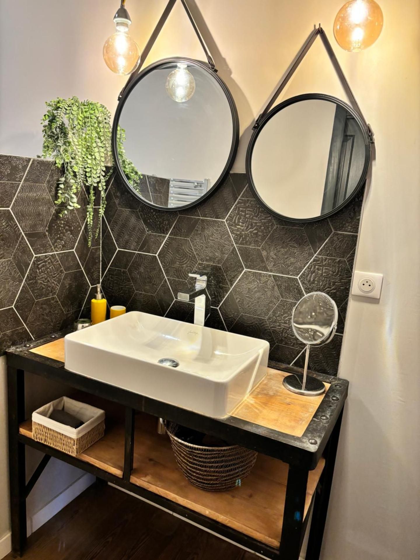 Large Double Room