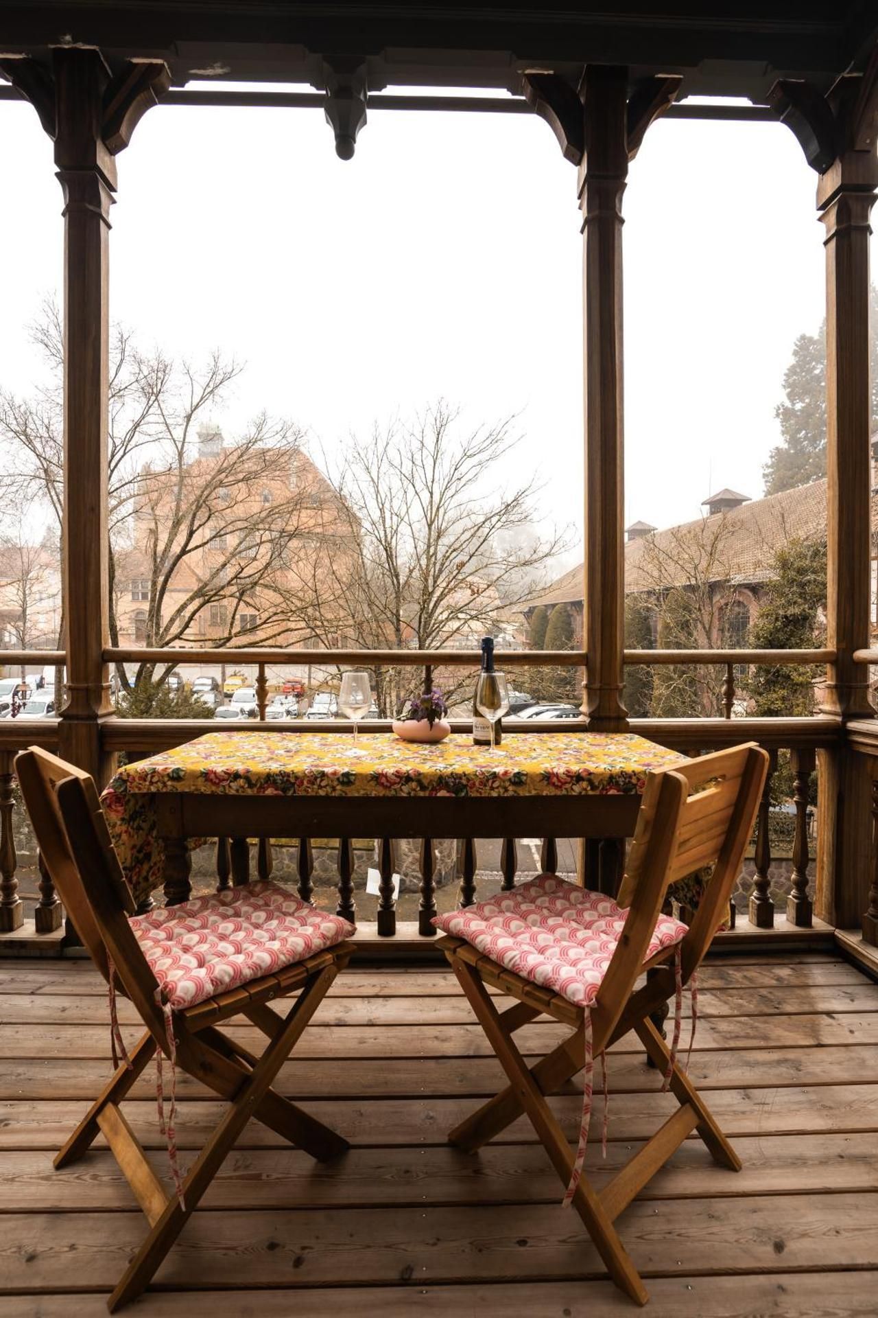 Two-Bedroom Deluxe Apartment with Balcony
