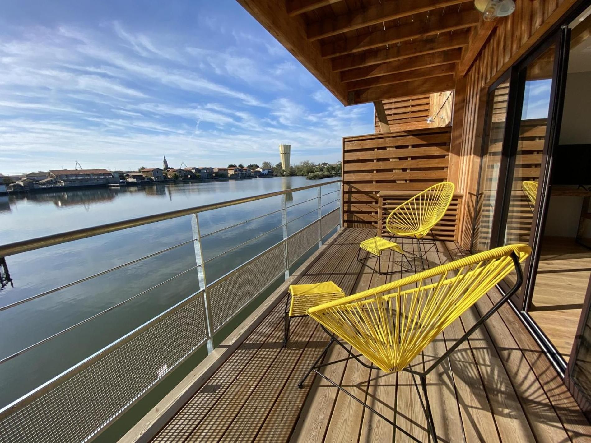 Suite with Private Terrace - Ground Floor