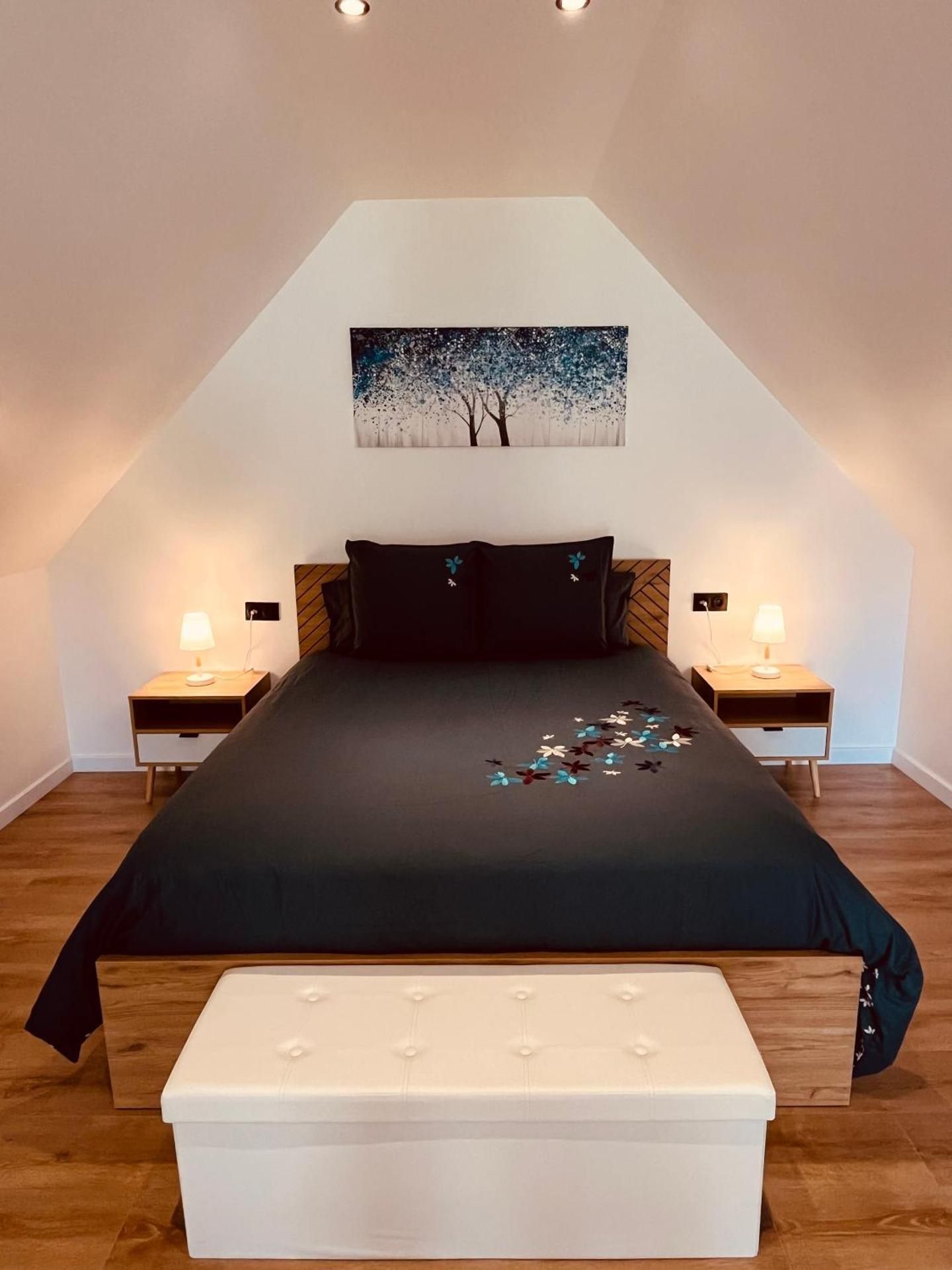 King Room with Spa Bath