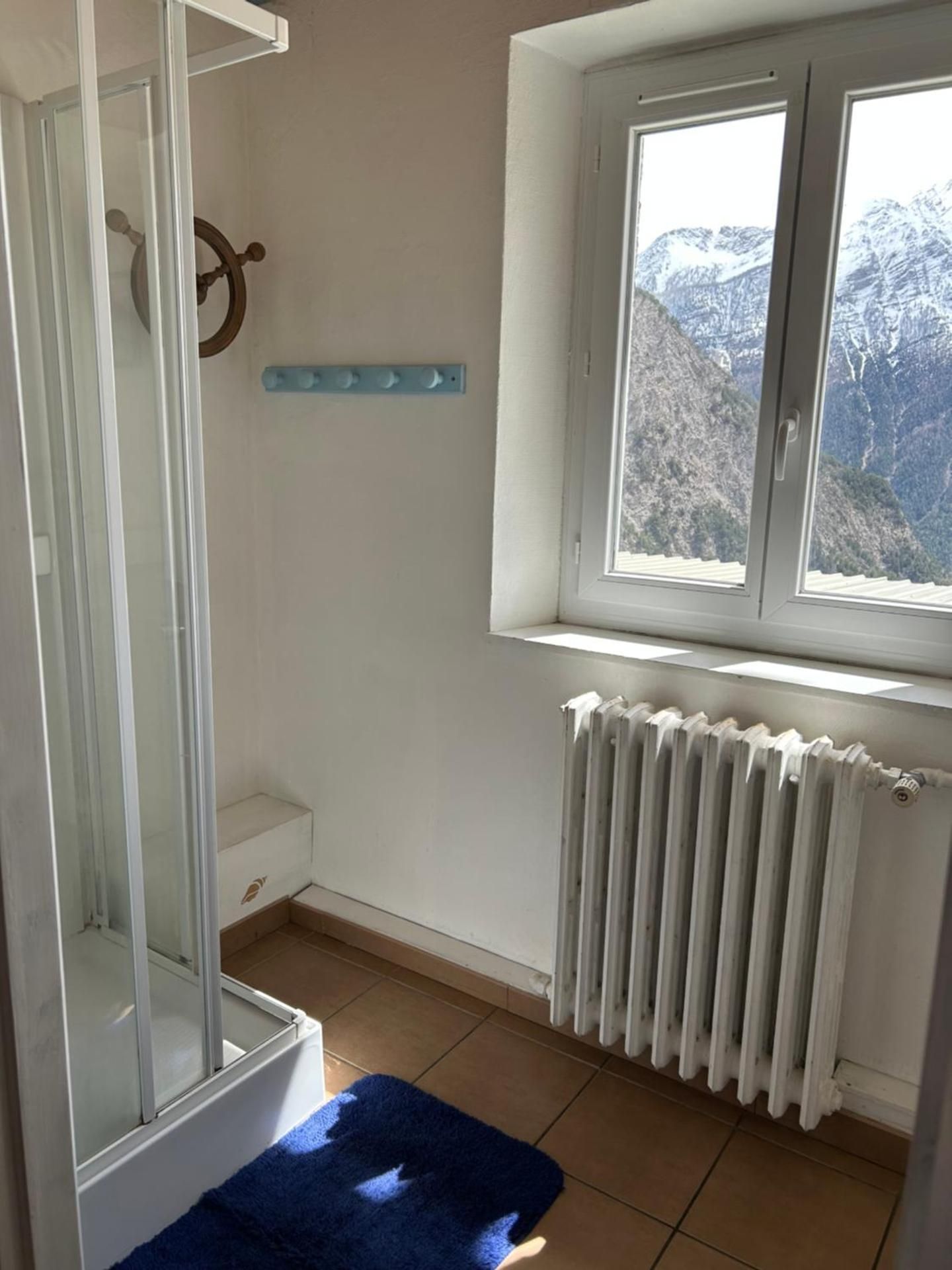 Family Room with Mountain View