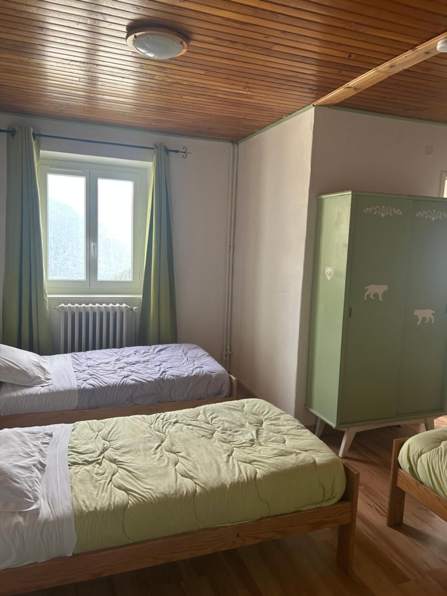 Quadruple Room with Mountain View