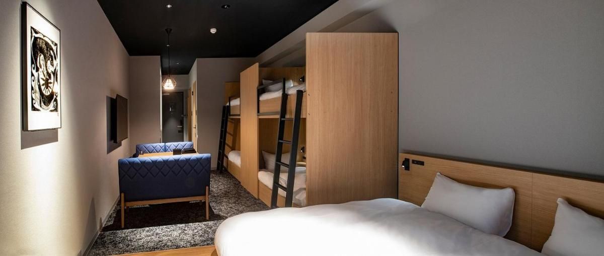 Quadruple Room with Private Bathroom