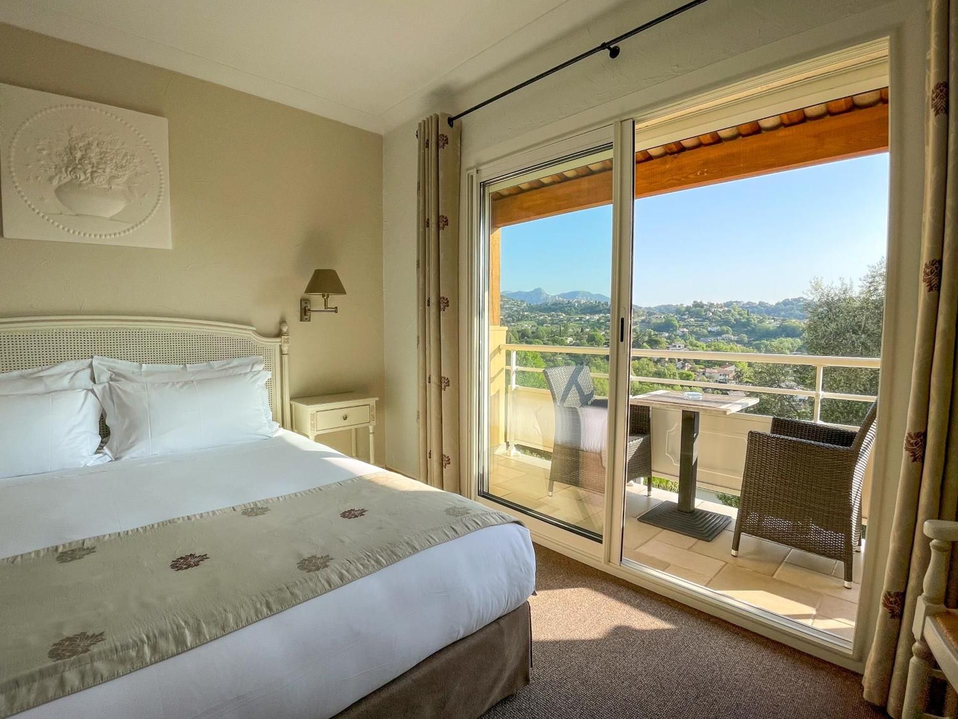 Superior Double Room with Balcony
