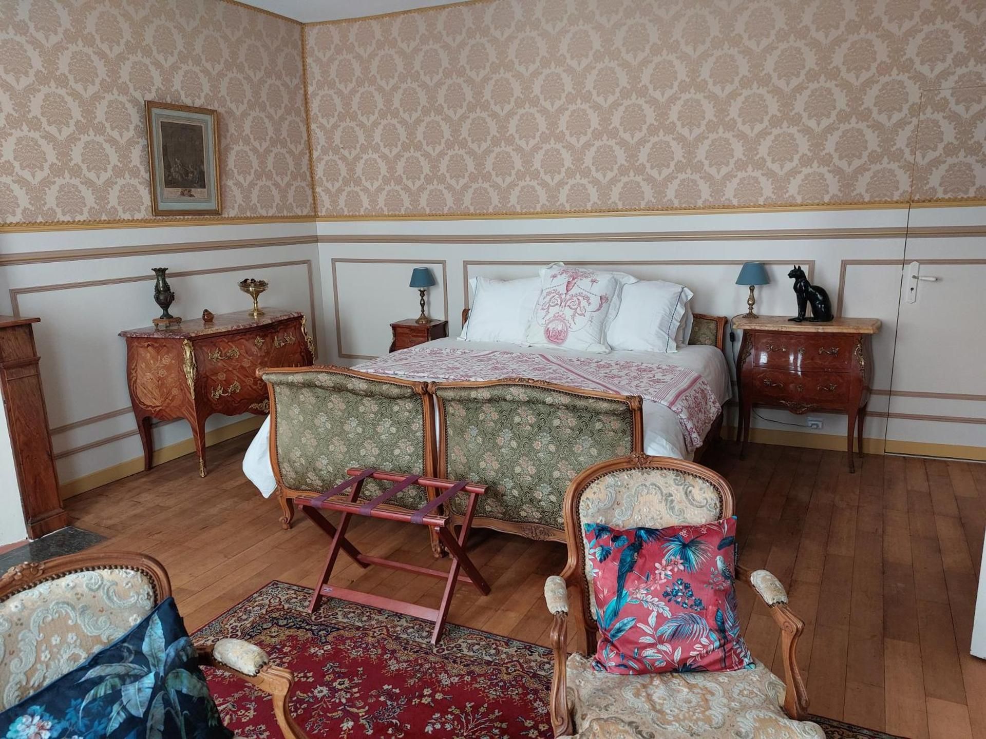 Double Room with Private Bathroom