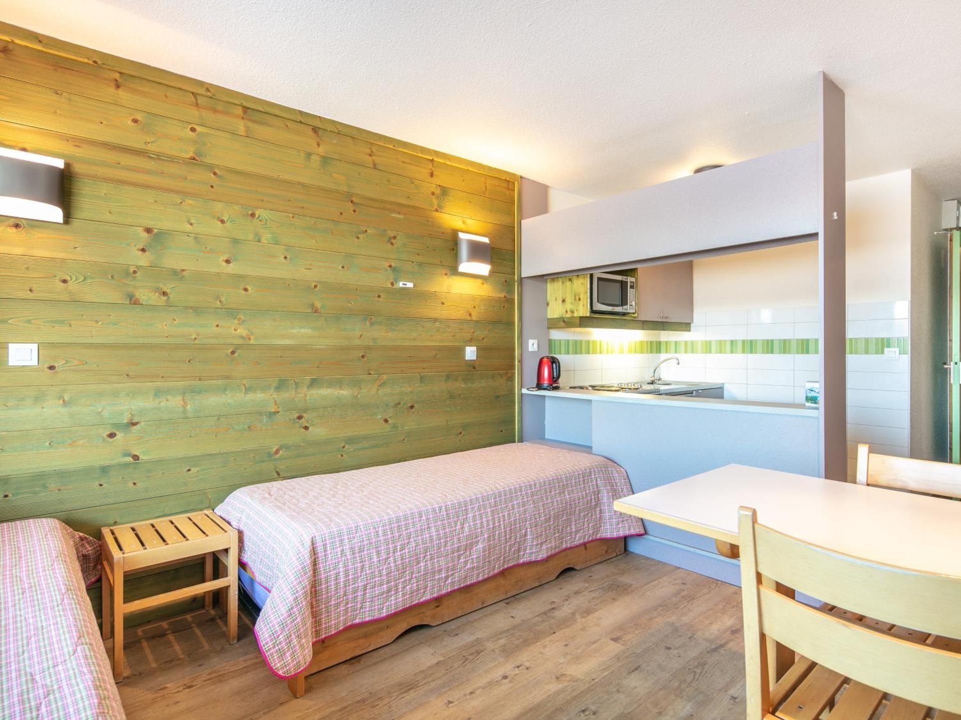 1 bedroom apartment for 5 people with reduced mobility