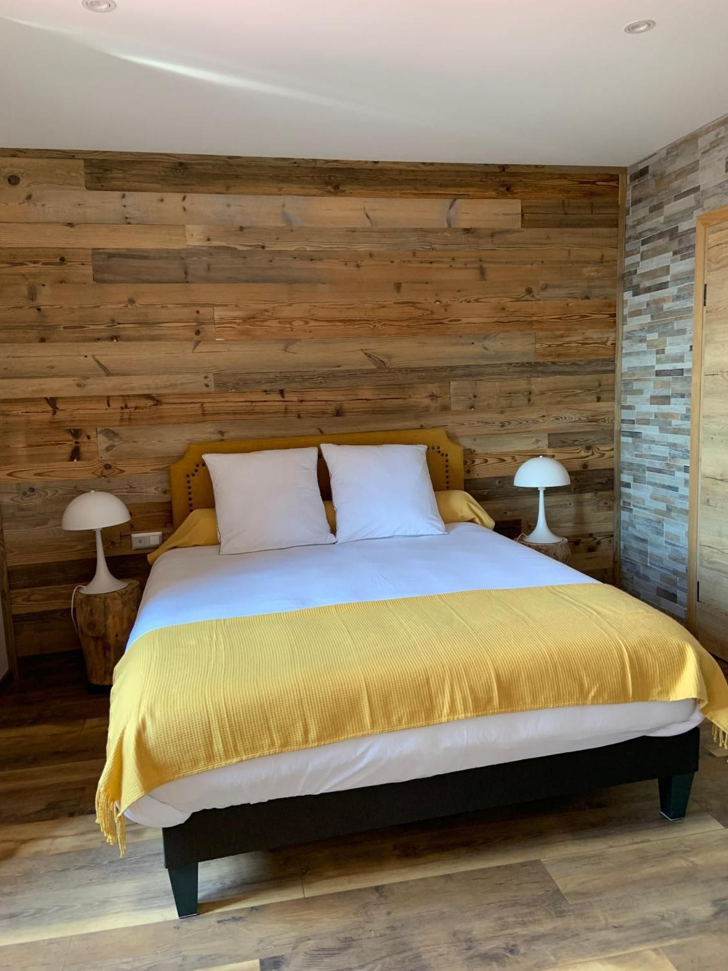 Double Room with Mountain View