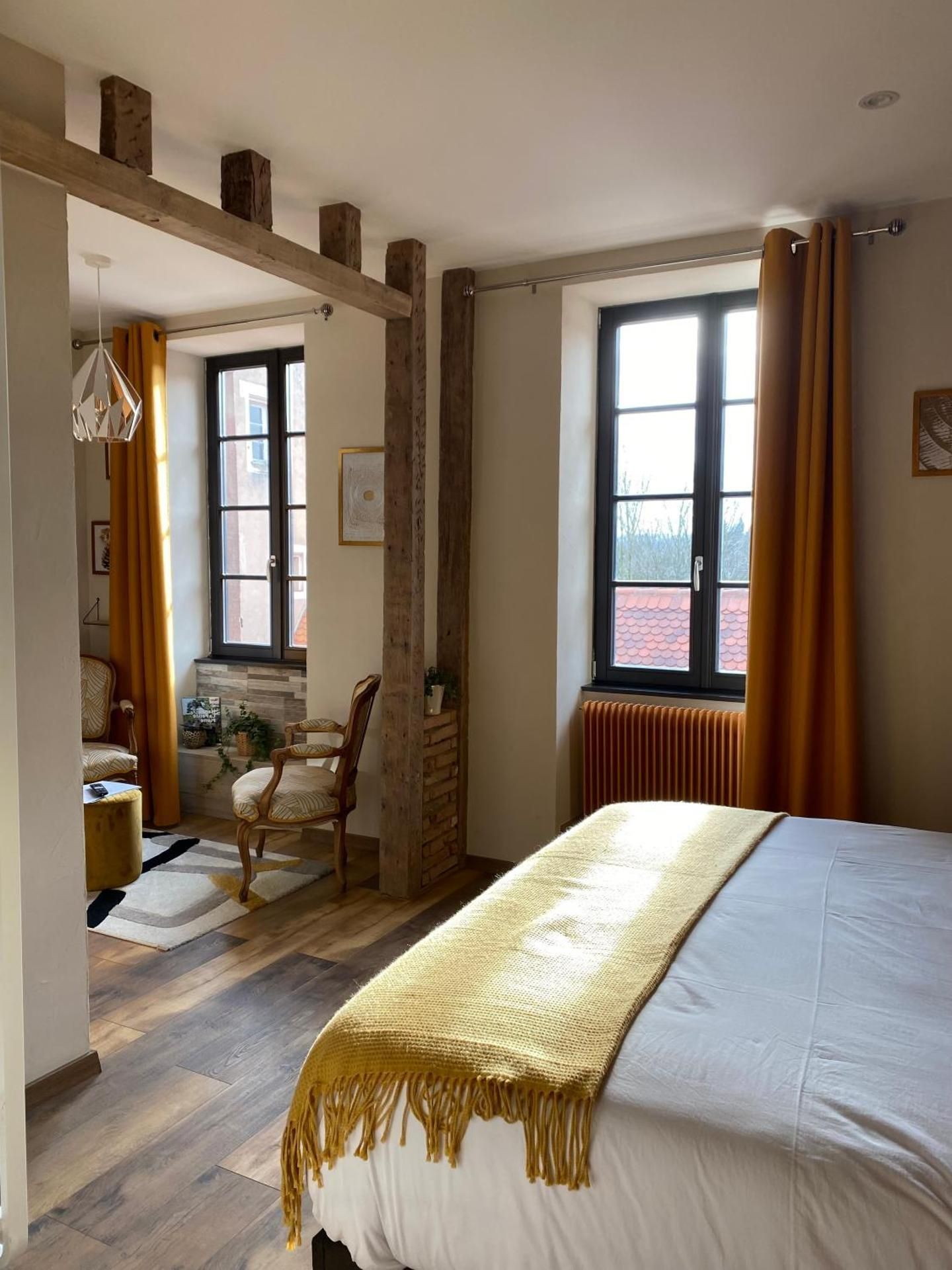 Double Room with Mountain View