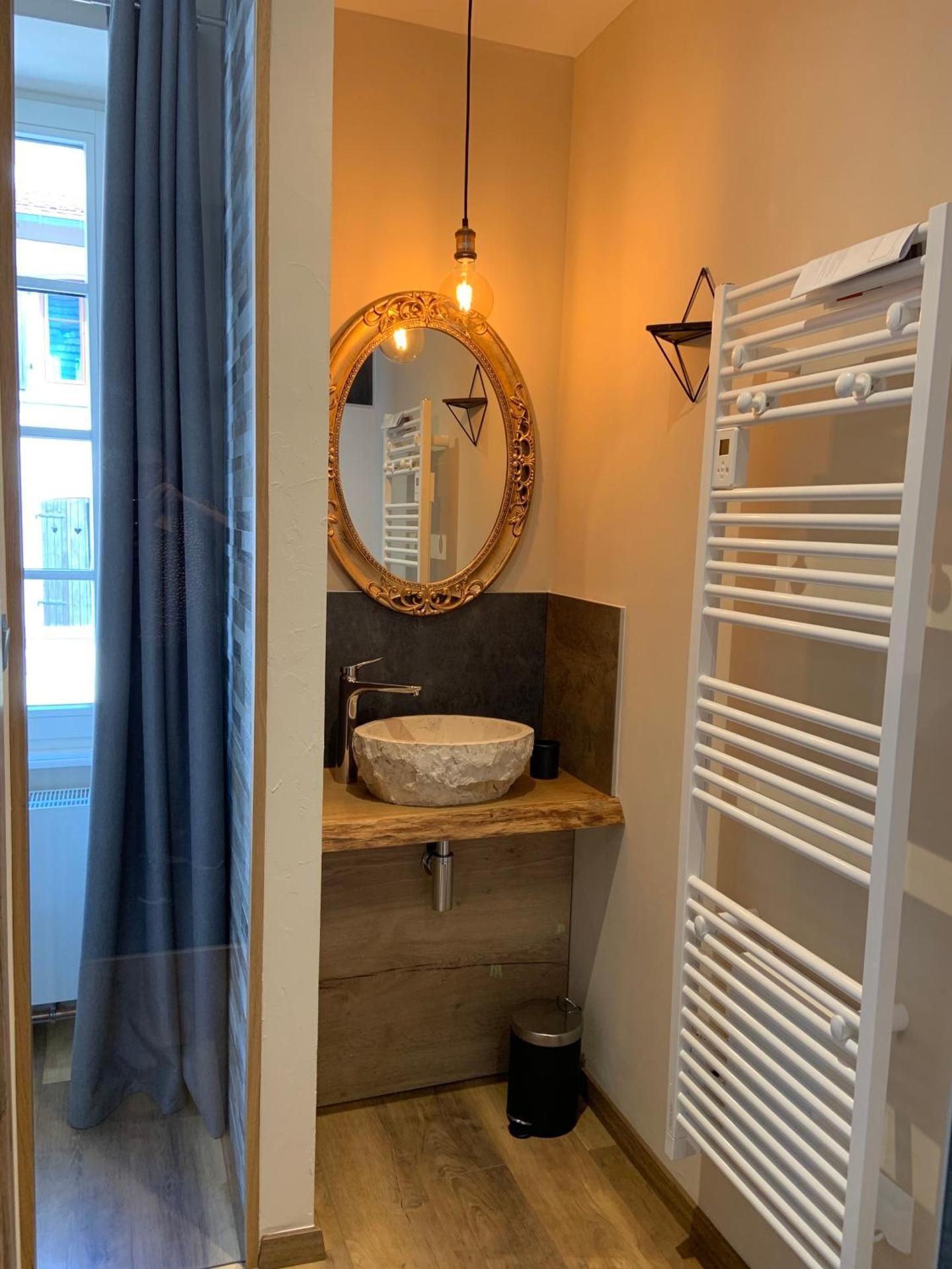 Standard Double Suite