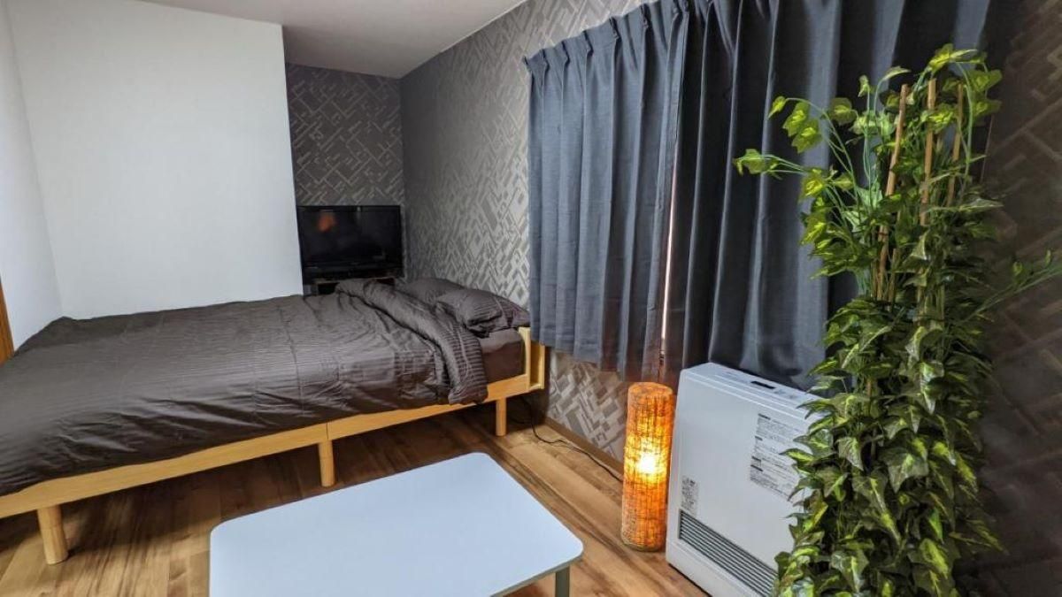 Double Room B - Non-Smoking