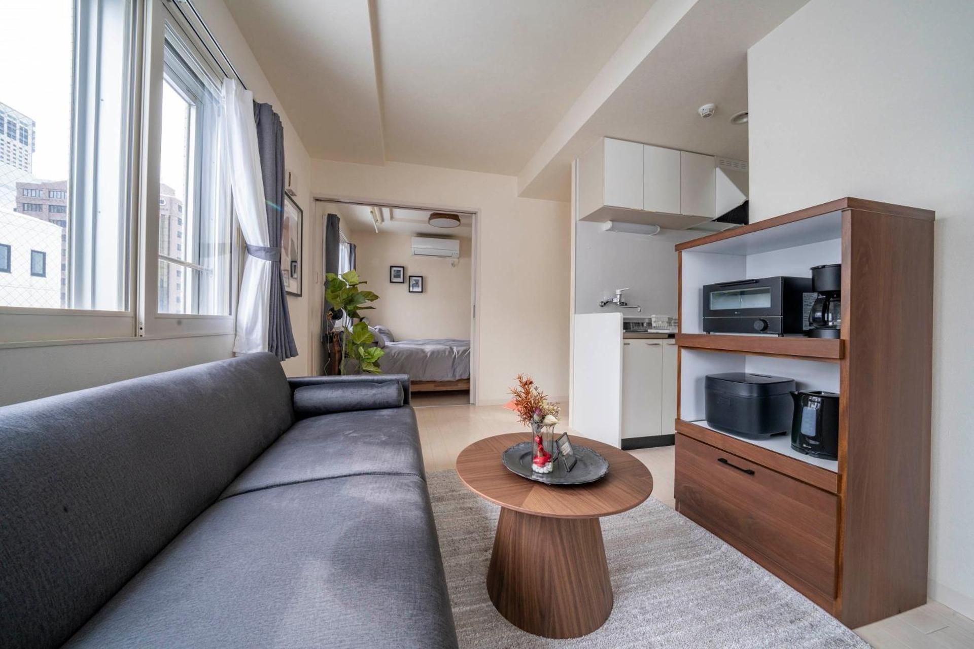 One-Bedroom Apartment
