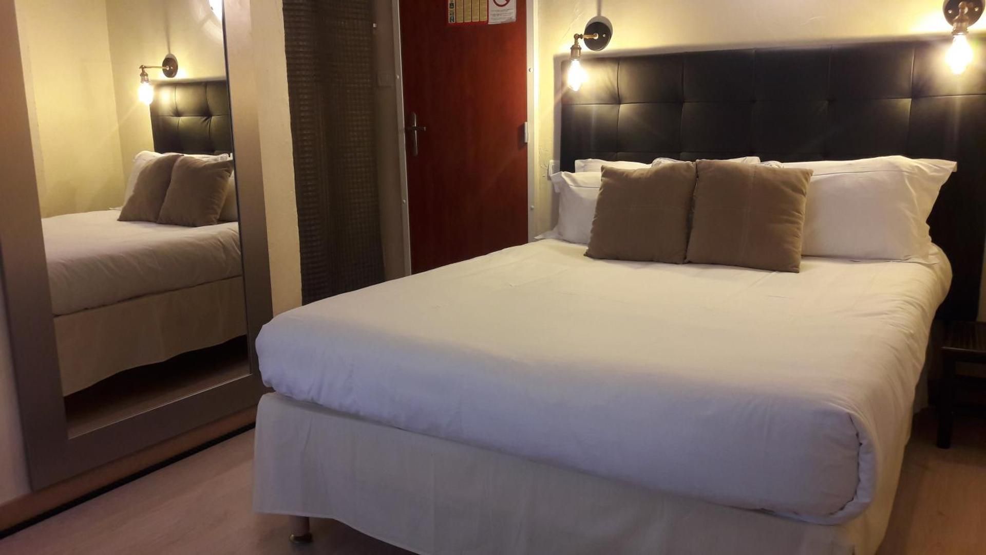 Standard Room with Air Conditioning