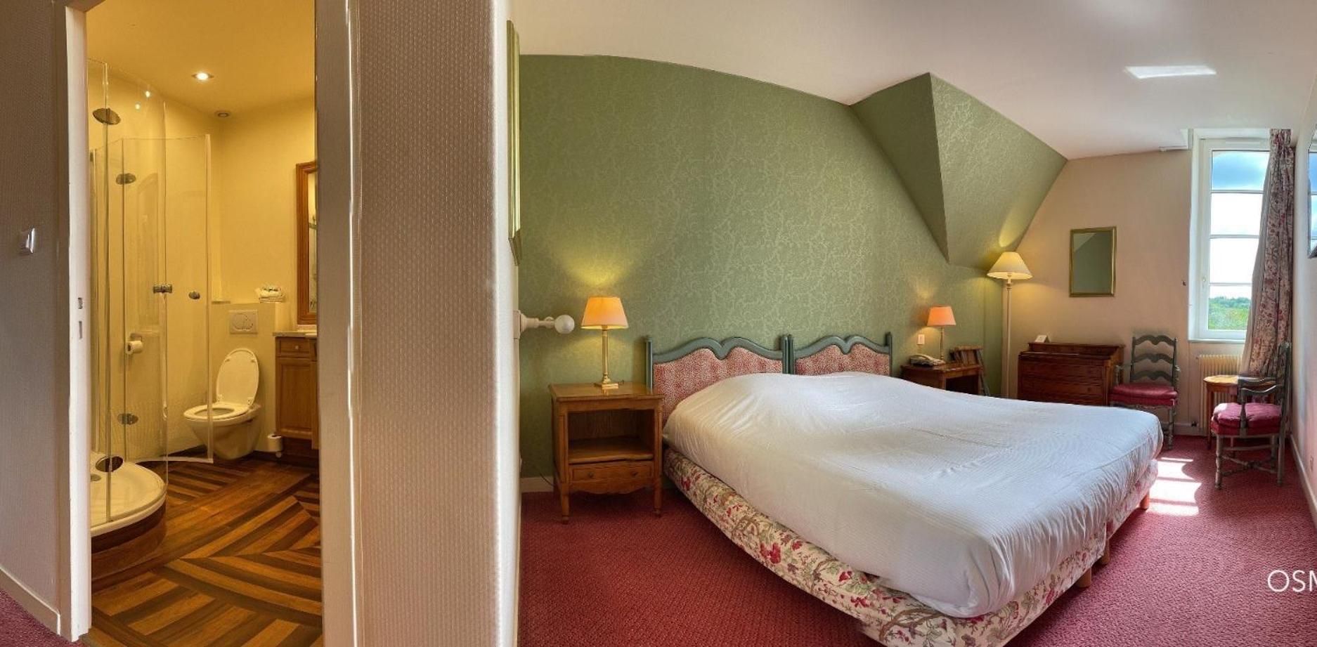Double Room with Private Bathroom