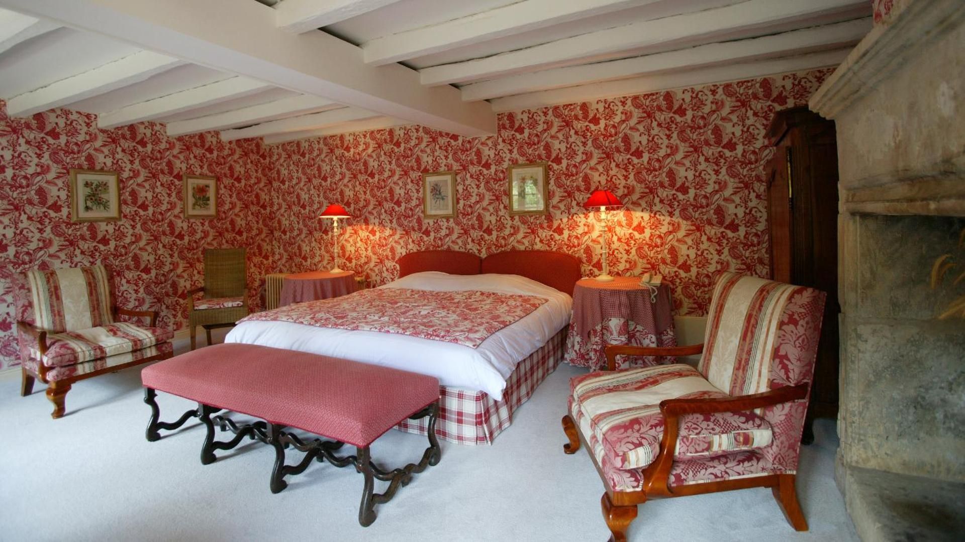 Queen Room