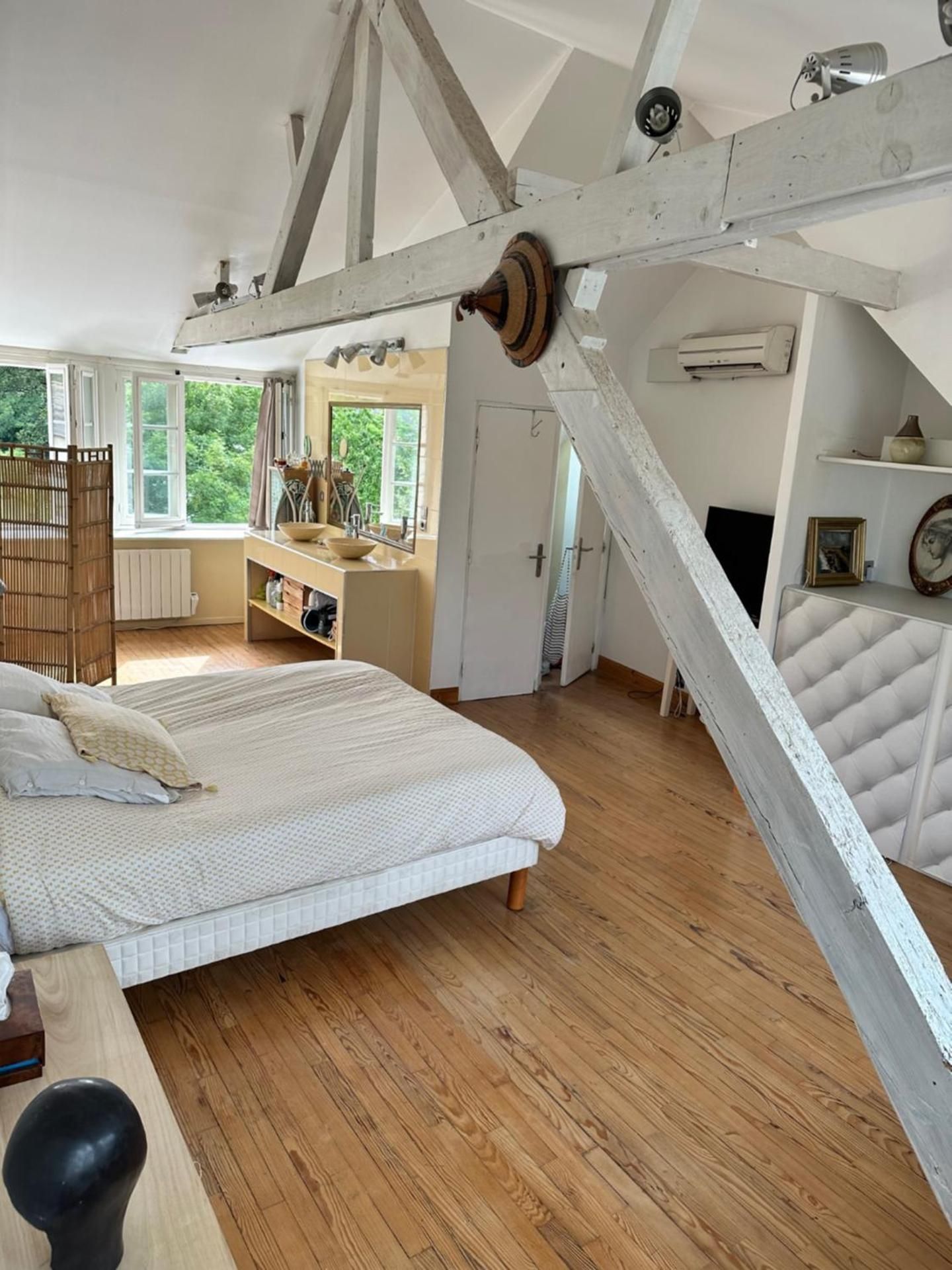 Large Double Room
