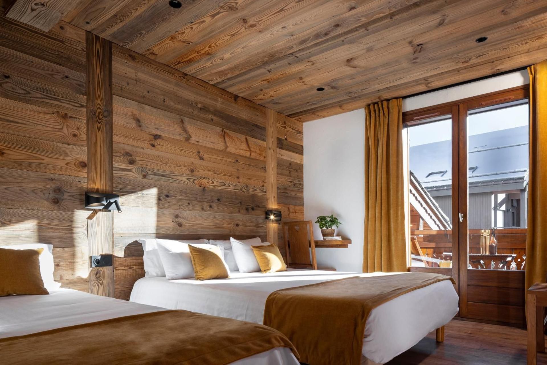 Triple Room with Balcony