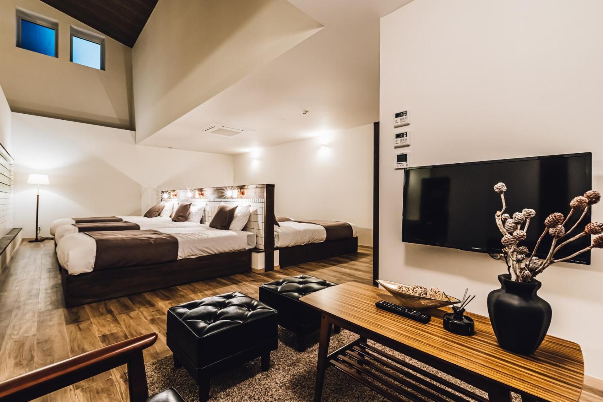 Family Room 2 with Bathroom Room