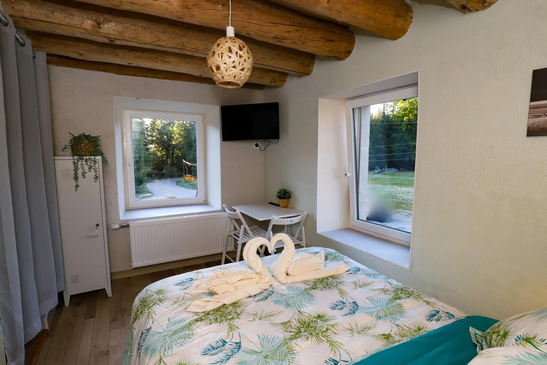 Double Room with Private Bathroom
