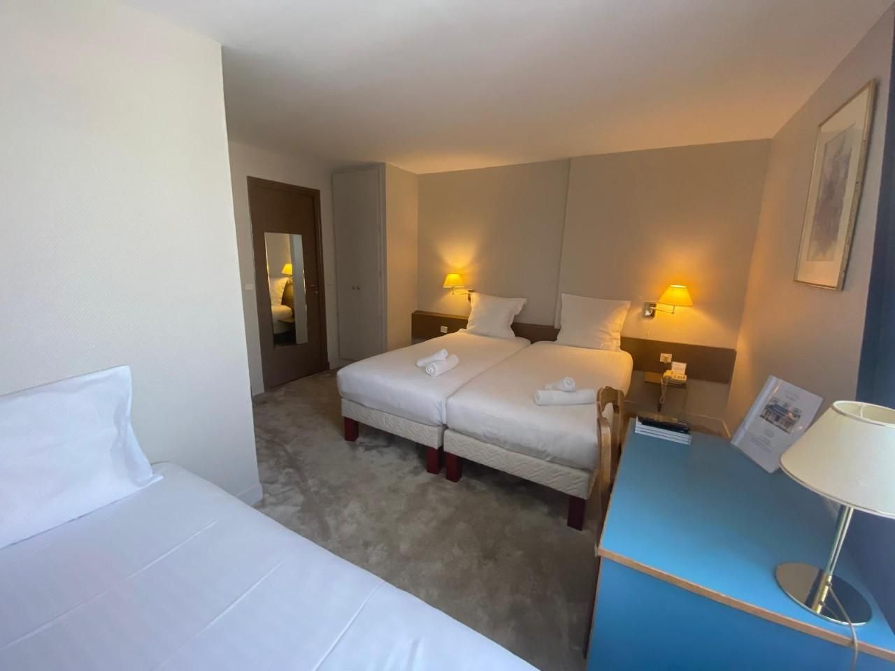 Triple Superior Room