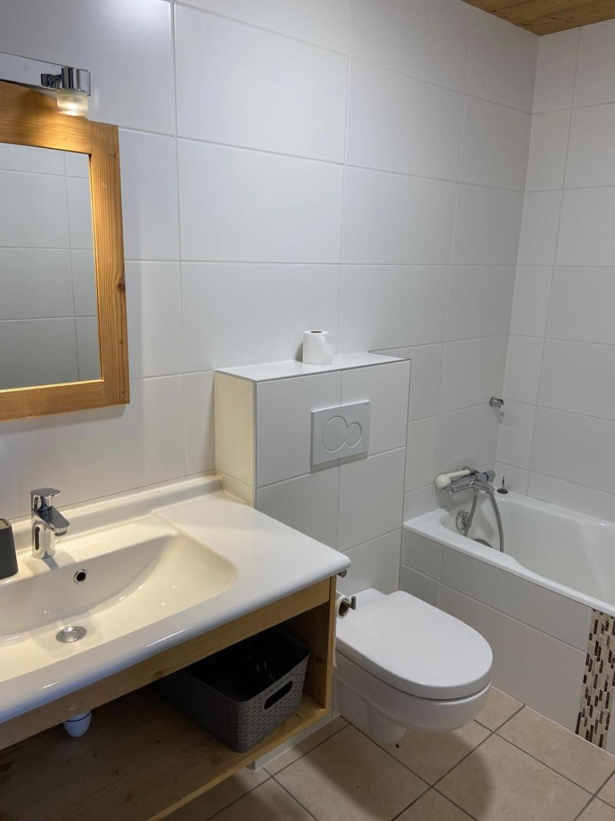 Apartment (6 Adults)
