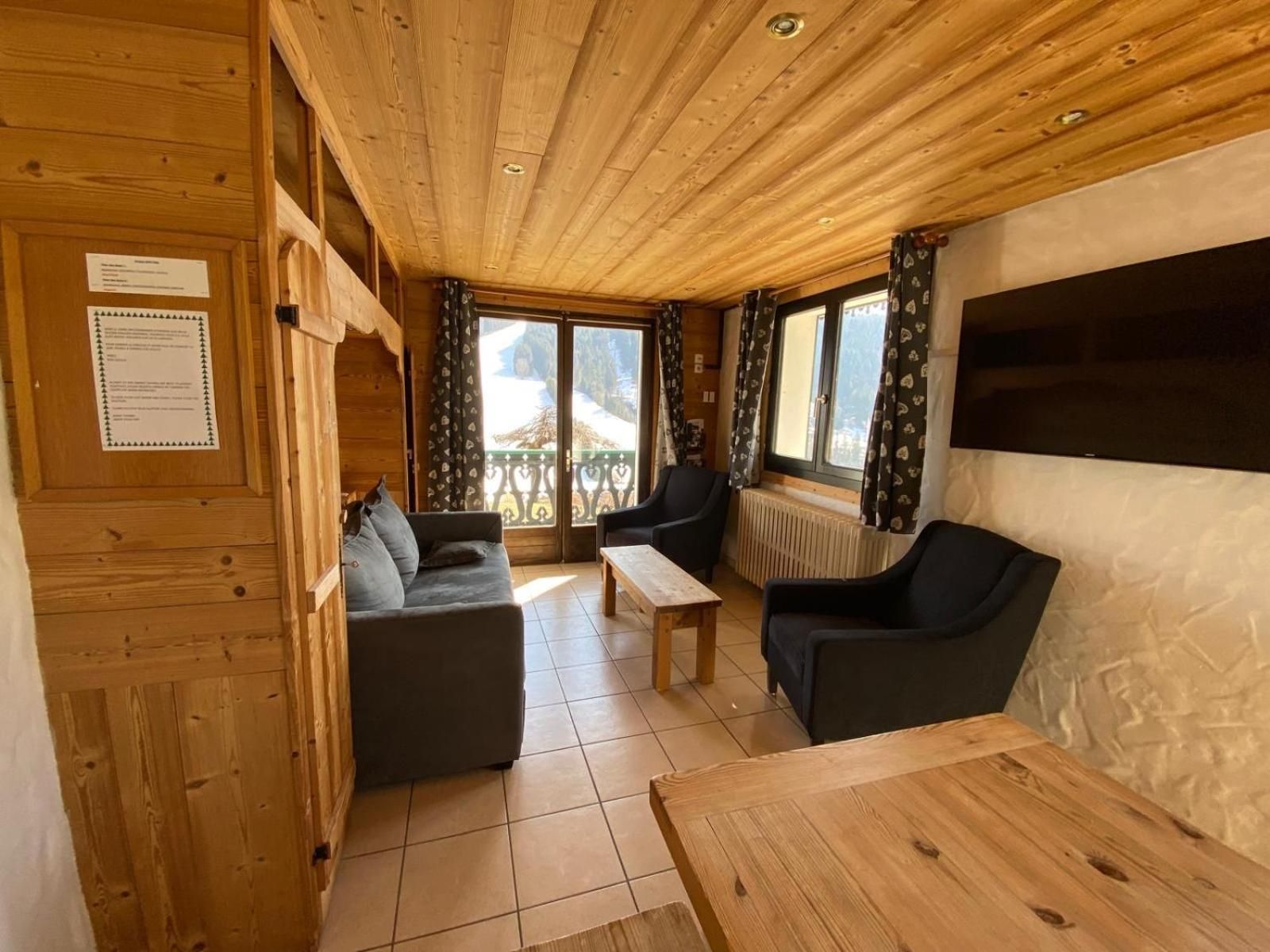 Apartment (5 Adults)